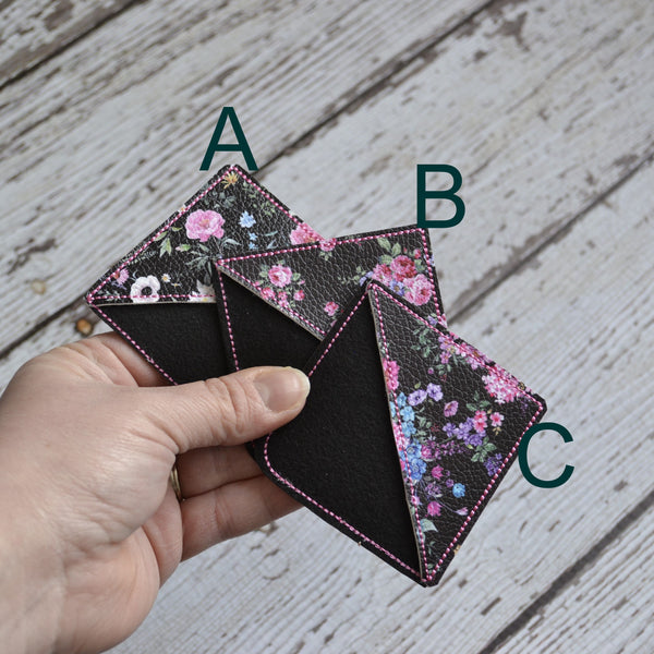 Corner Bookmark - Black Florals