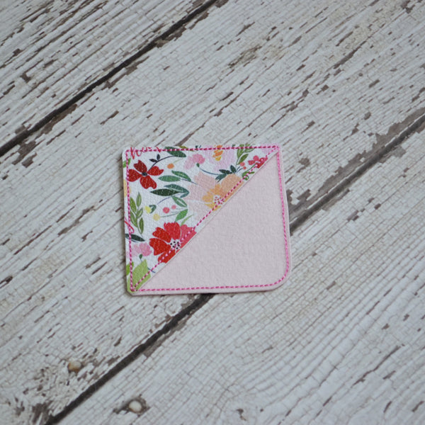 Corner Bookmark - Pink Florals