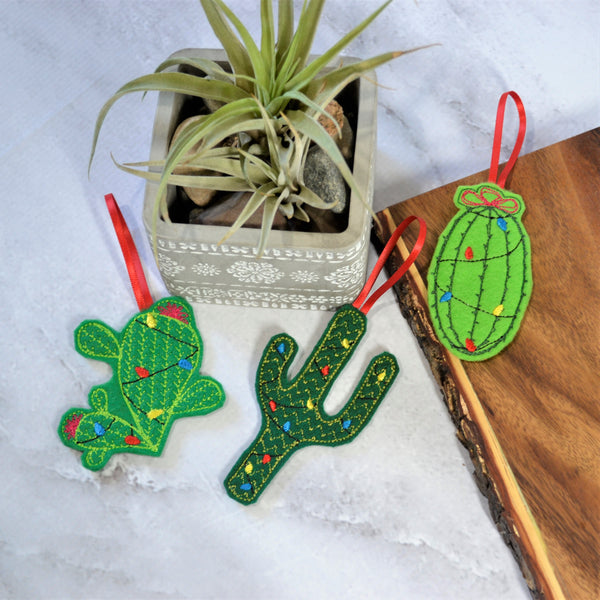 Christmas Cacti Felt Ornament