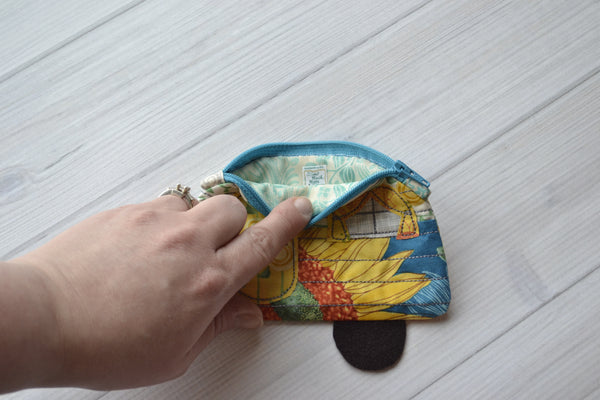 Camper Coin Purse - C34