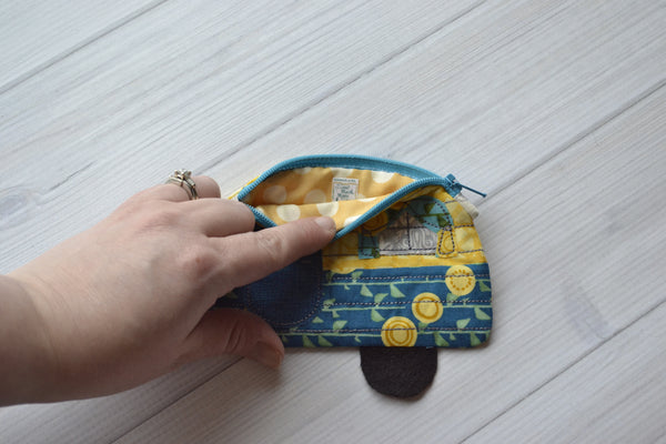 Camper Coin Purse - C37