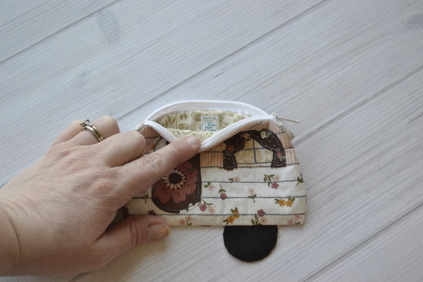 Camper Coin Purse - C62