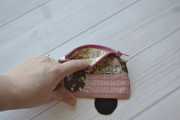 Camper Coin Purse - C67