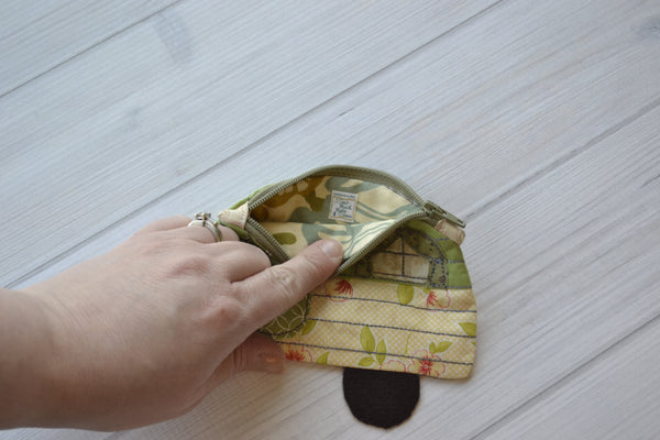 Camper Coin Purse - C72