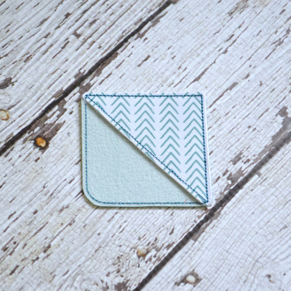 Corner Bookmark - Teal Hearts, Dots and Chevrons